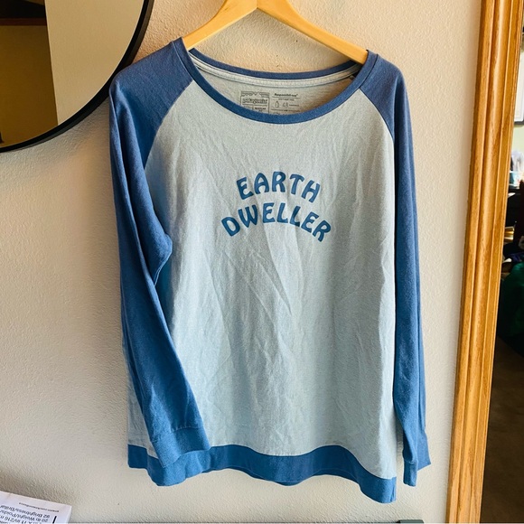 Patagonia Earth Dweller Sweatshirt - Picture 3 of 8